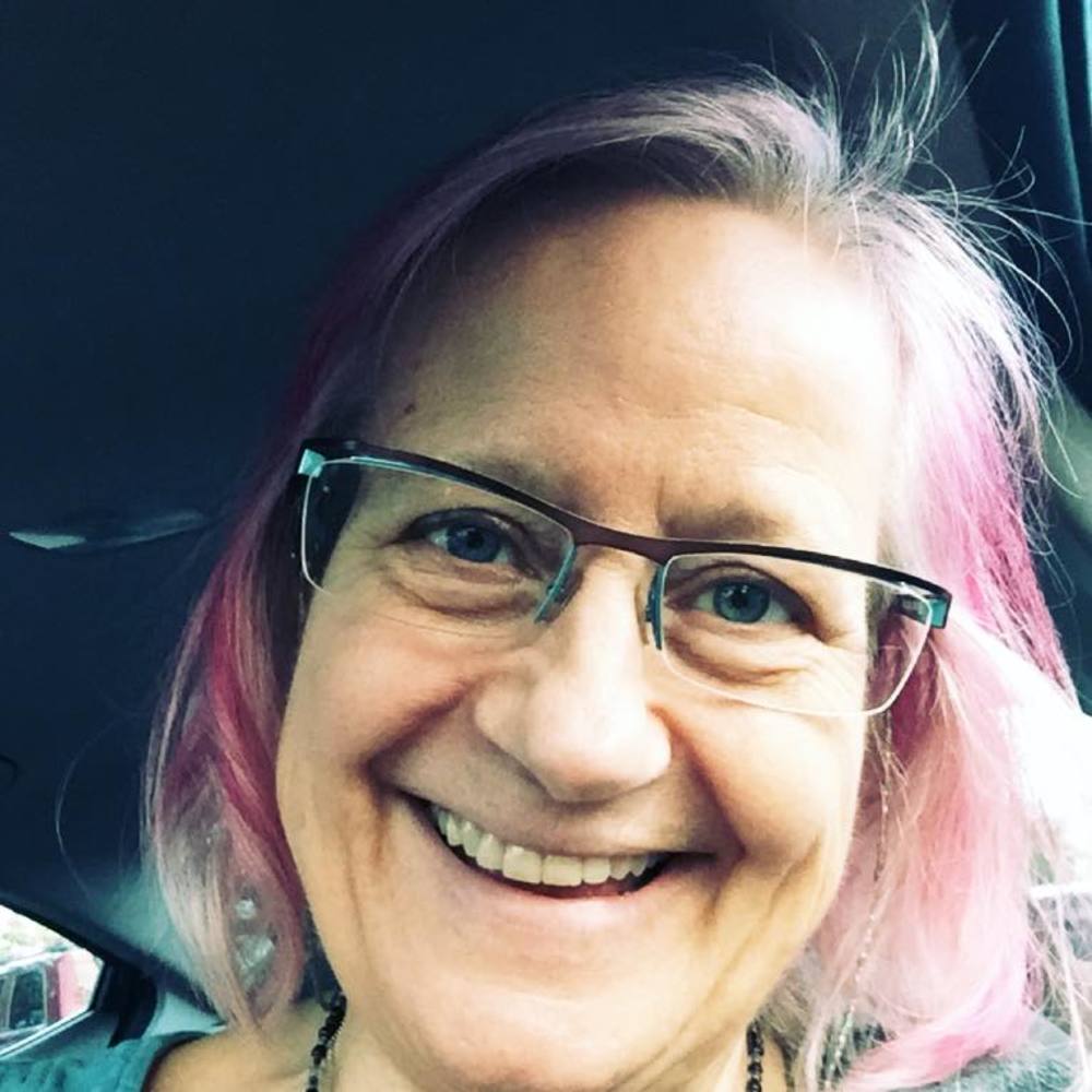 Meet your Posher, Jewelley